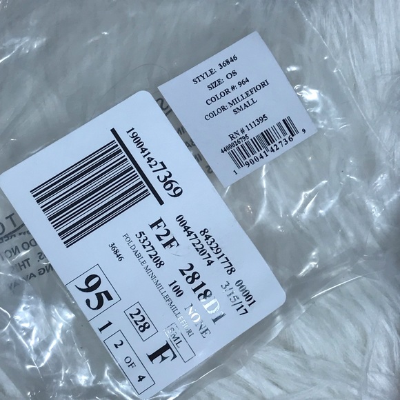 🌸SOLD🌸 Tory Burch Mini Kerrington Wallet - Picture 7 of 7